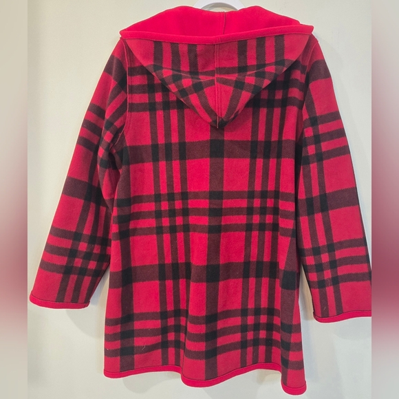 Red/Black Reversible Plaid Fleece Coat For Women.  VERY WARM. NEVER WORN. NWOT. - Picture 6 of 6